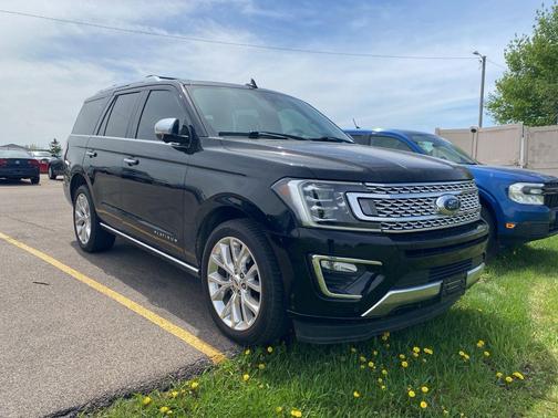 Shadow Black 2018 Ford Expedition Platinum