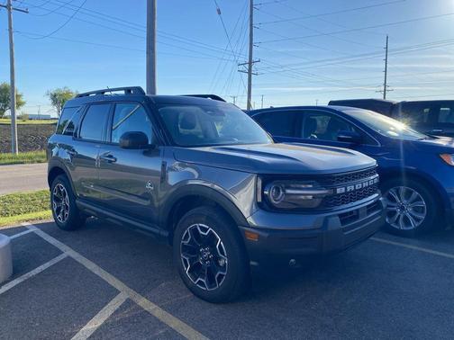 Carbonized Gray Metallic 2025 Ford Bronco Sport Outer Banks