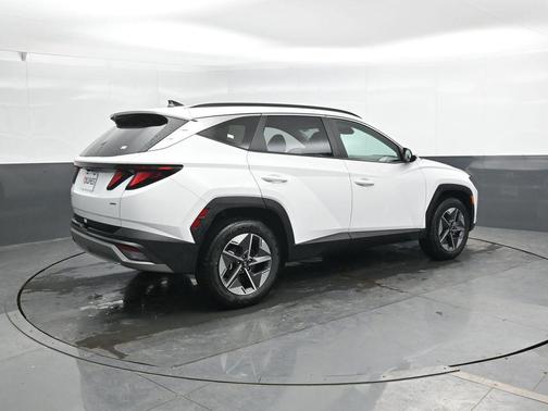 Serenity White Pearl 2025 Hyundai TUCSON SEL
