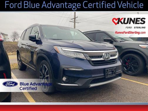 2022 Honda Pilot Touring 8-Passenger