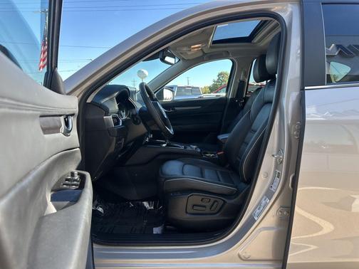 2024 Mazda CX-5 2.5 S Preferred Package