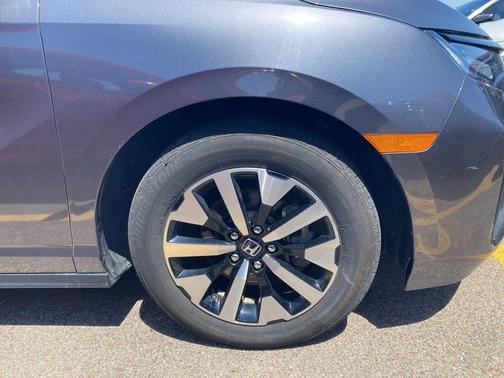Sonic Gray Pearl 2025 Honda Odyssey EX-L