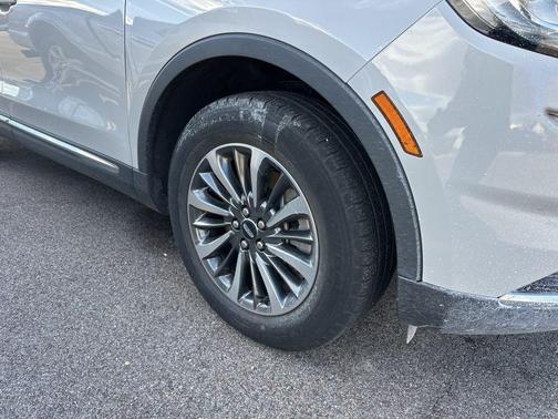 2021 Lincoln Nautilus Standard