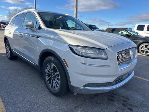 2021 Lincoln Nautilus Standard