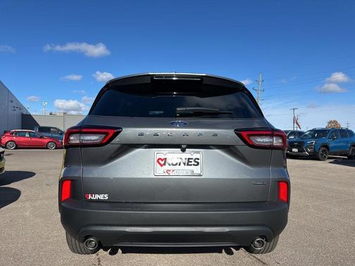 Carbonized Gray Metallic 2026 Ford Escape ST-Line Select