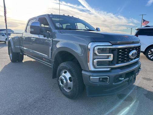 2024 Ford F-350 Platinum