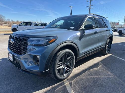 Vapor Blue Metallic 2026 Ford Explorer ST-Line