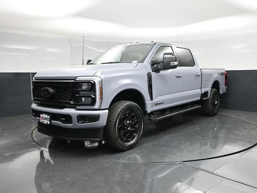 Glacier Gray Metallic Tri-Coat 2026 Ford F-250