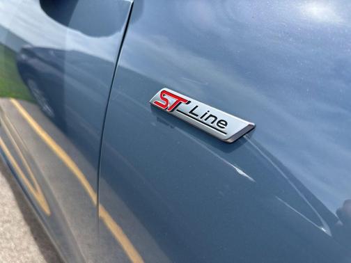 Vapor Blue Metallic 2024 Ford Escape ST-Line