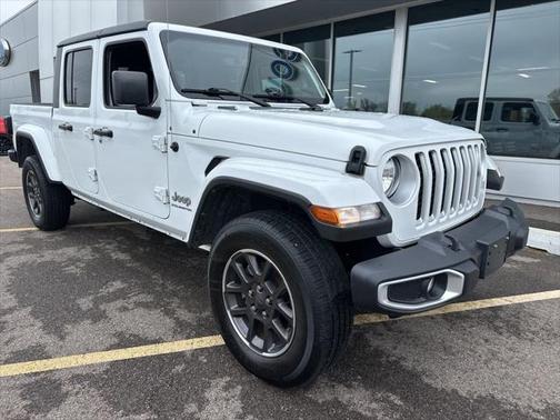 2023 Jeep Gladiator Overland