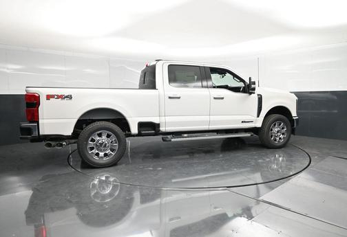 Star White Metallic Tri-Coat 2026 Ford F-250 Lariat