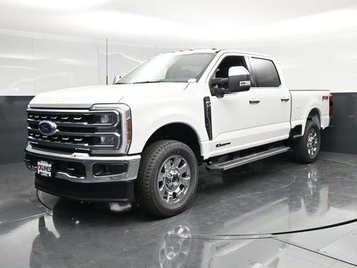 Star White Metallic Tri-Coat 2026 Ford F-250 Lariat