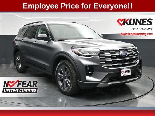 Carbonized Gray Metallic 2026 Ford Explorer Active