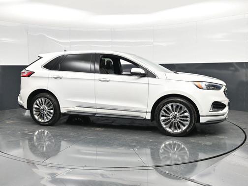 Star White Metallic Tri-Coat 2020 Ford Edge Titanium