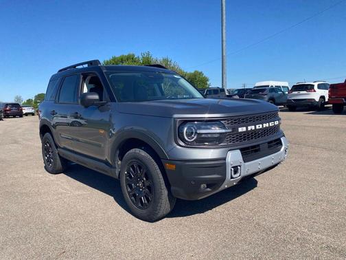 Gray Metallic 2025 Ford Bronco Sport Badlands