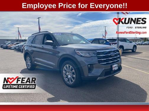 2025 Ford Explorer Active