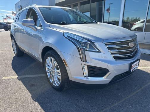 2017 Cadillac XT5 Premium Luxury