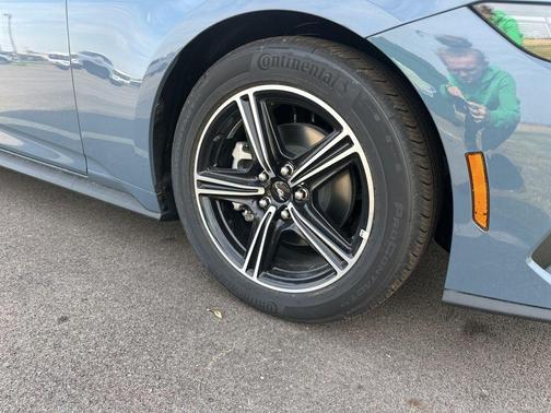 2025 Ford Mustang