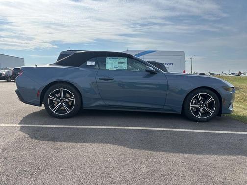 2025 Ford Mustang