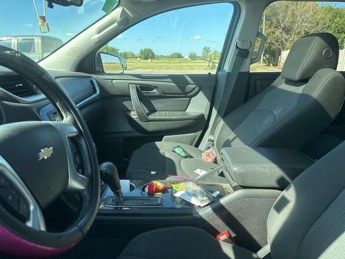 2017 Chevrolet Traverse 1LT