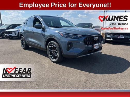2026 Ford Escape Platinum