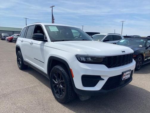 2024 Jeep Grand Cherokee Altitude