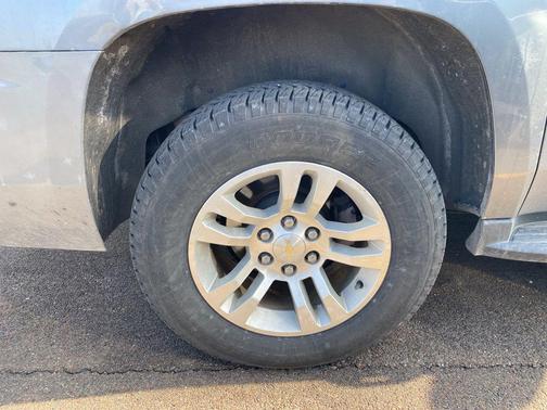 2020 Chevrolet Suburban LS