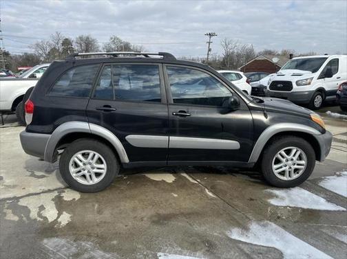 2003 Toyota RAV4 Base