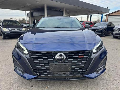 2024 Nissan Altima SR FWD