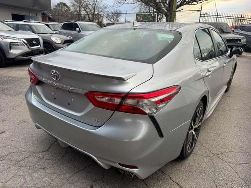 2019 Toyota Camry XLE