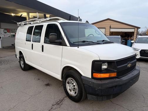 2017 Chevrolet Express 2500 Work Van