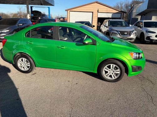 2016 Chevrolet Sonic LT