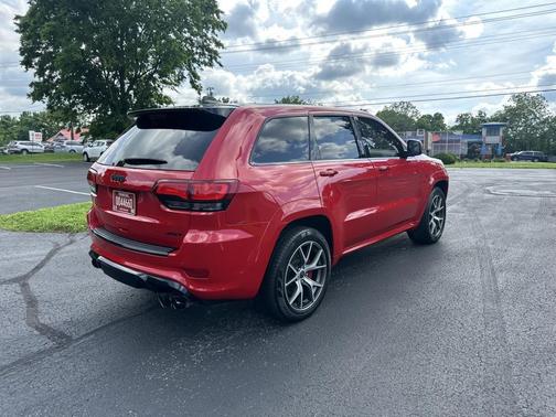 2016 Jeep Grand Cherokee SRT