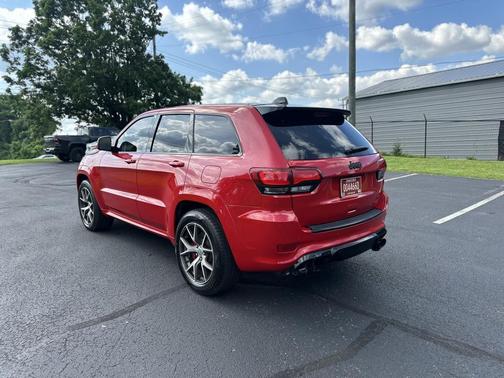 2016 Jeep Grand Cherokee SRT