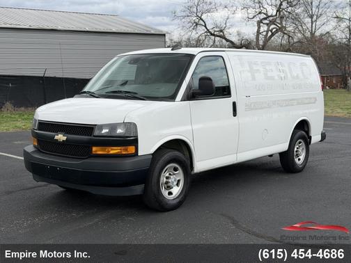Summit White 2019 Chevrolet Express 2500 Work Van