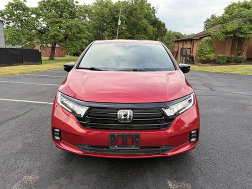 Radiant Red Metallic II 2023 Honda Odyssey Sport