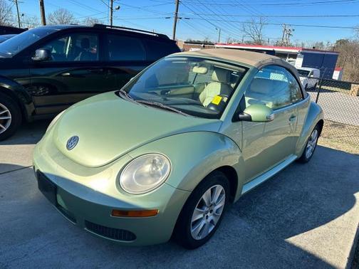 2008 Volkswagen New Beetle S
