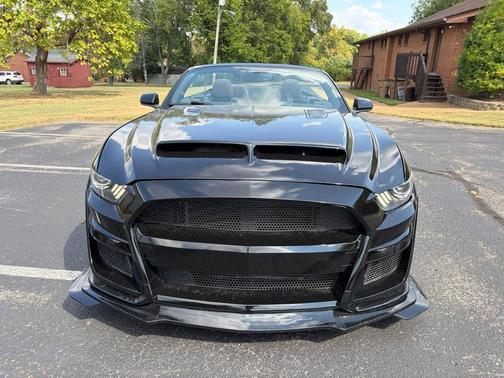 Black 2015 Ford Mustang V6