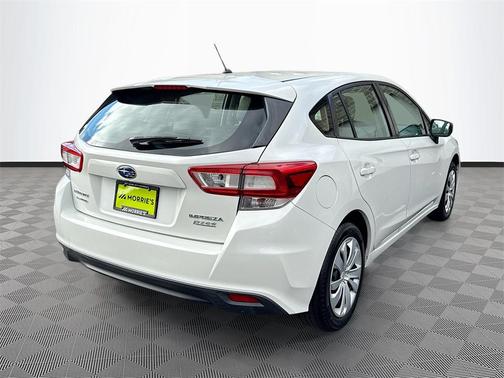 2017 Subaru Impreza 2.0i