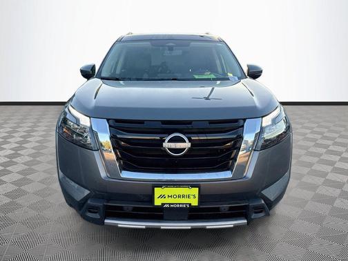 Gun Metallic 2025 Nissan Pathfinder SL 4WD