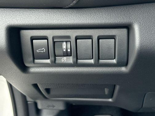 Crystal White Pearl 2026 Subaru Outback Wilderness