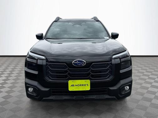 Crystal Black Silica 2026 Subaru Outback Limited