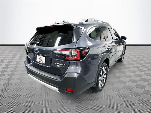 2023 Subaru Outback Touring