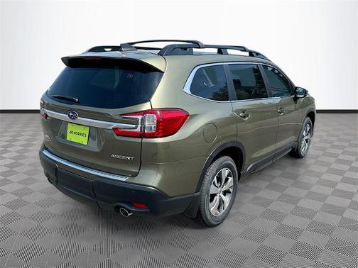2025 Subaru Ascent Premium 8-Passenger
