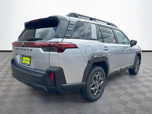 Ice Silver Metallic 2026 Subaru Outback Premium
