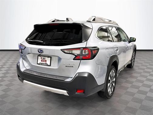 2024 Subaru Outback Touring