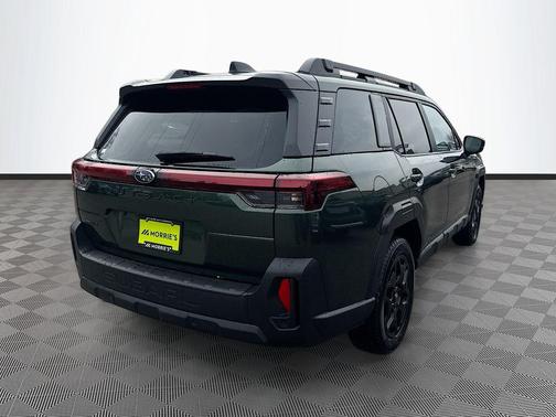 Deep Emerald Green Pearl 2026 Subaru Outback Limited