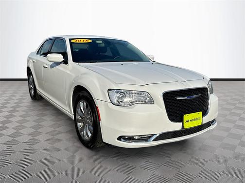 2018 Chrysler 300 Touring