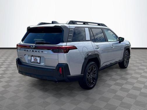 Ice Silver Metallic 2026 Subaru Outback Limited XT