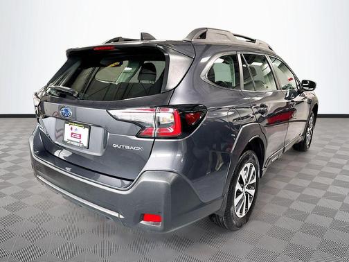 Magnetite Gray Metallic 2024 Subaru Outback Base